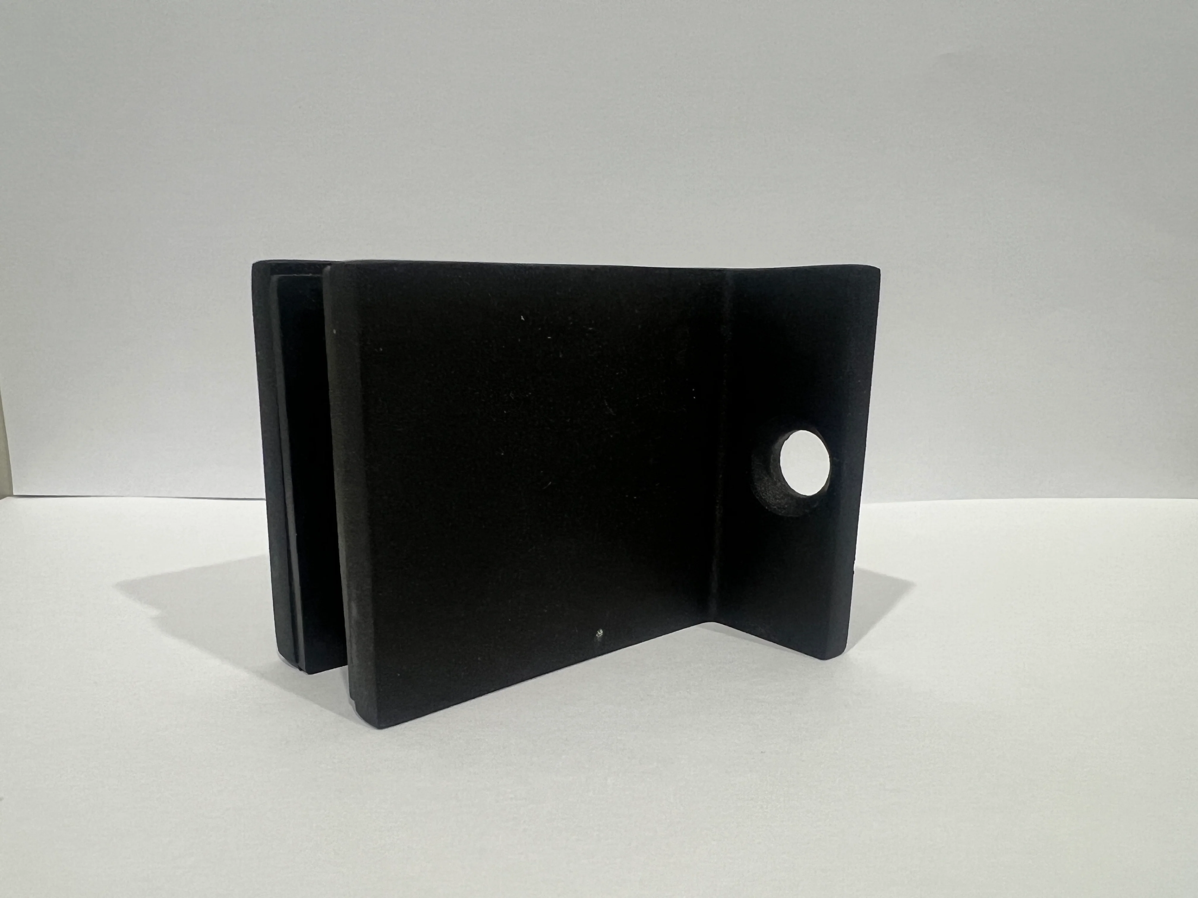 Wall-to-Glass Connector - Image 4